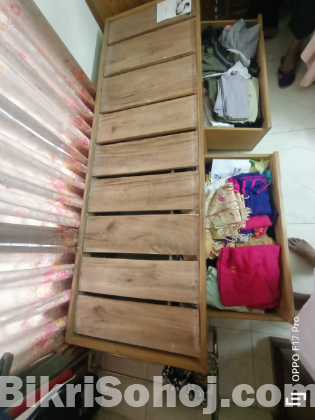 Single box bed 4ft by 7ft